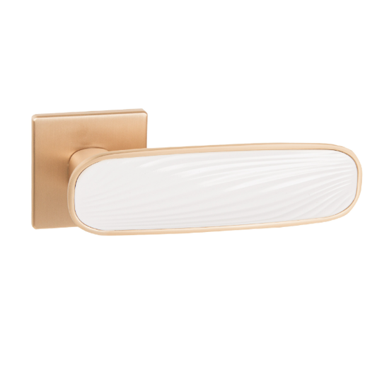 Дверная ручка на тонкой розетке Punto K.EST.Q52.SHADE SSG/WH-39 сатинированное золото/белый